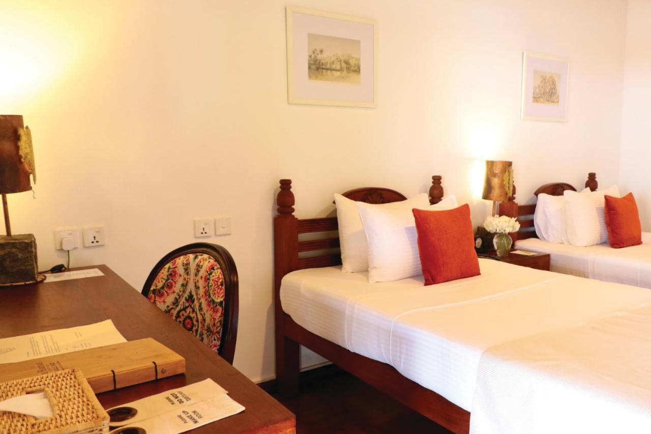 The Heritage Hotel Galle Fort Exterior photo